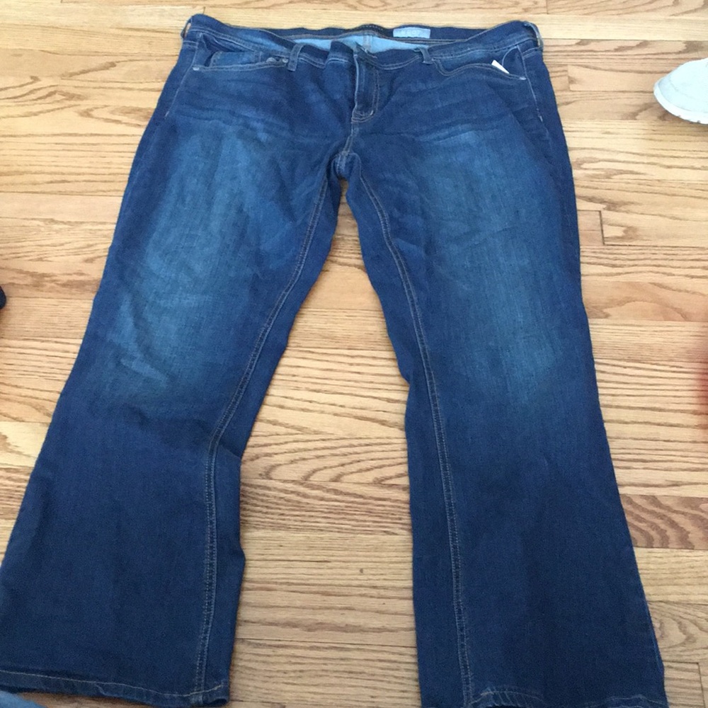 AEROPOSTALE WOMEN'S BOOT CUT JEANS